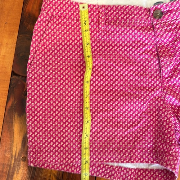 Old Navy pink floral shorts cotton size 8 - Picture 5 of 5